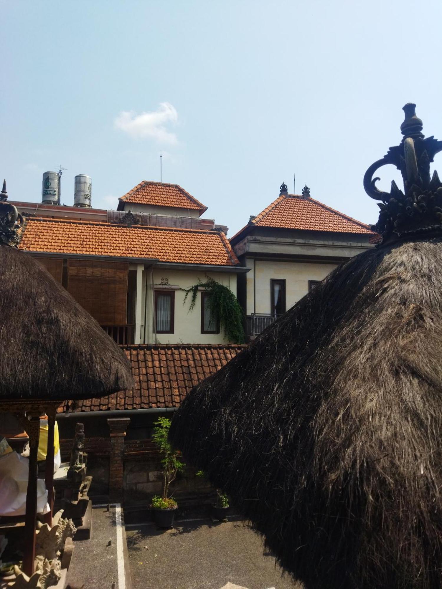 Wahwik'S House Hotel Ubud  Exterior photo