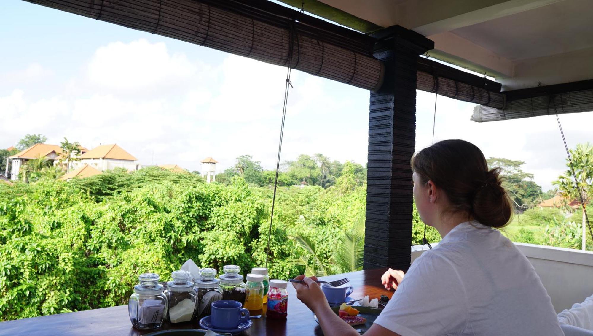 Wahwik'S House Hotel Ubud  Exterior photo